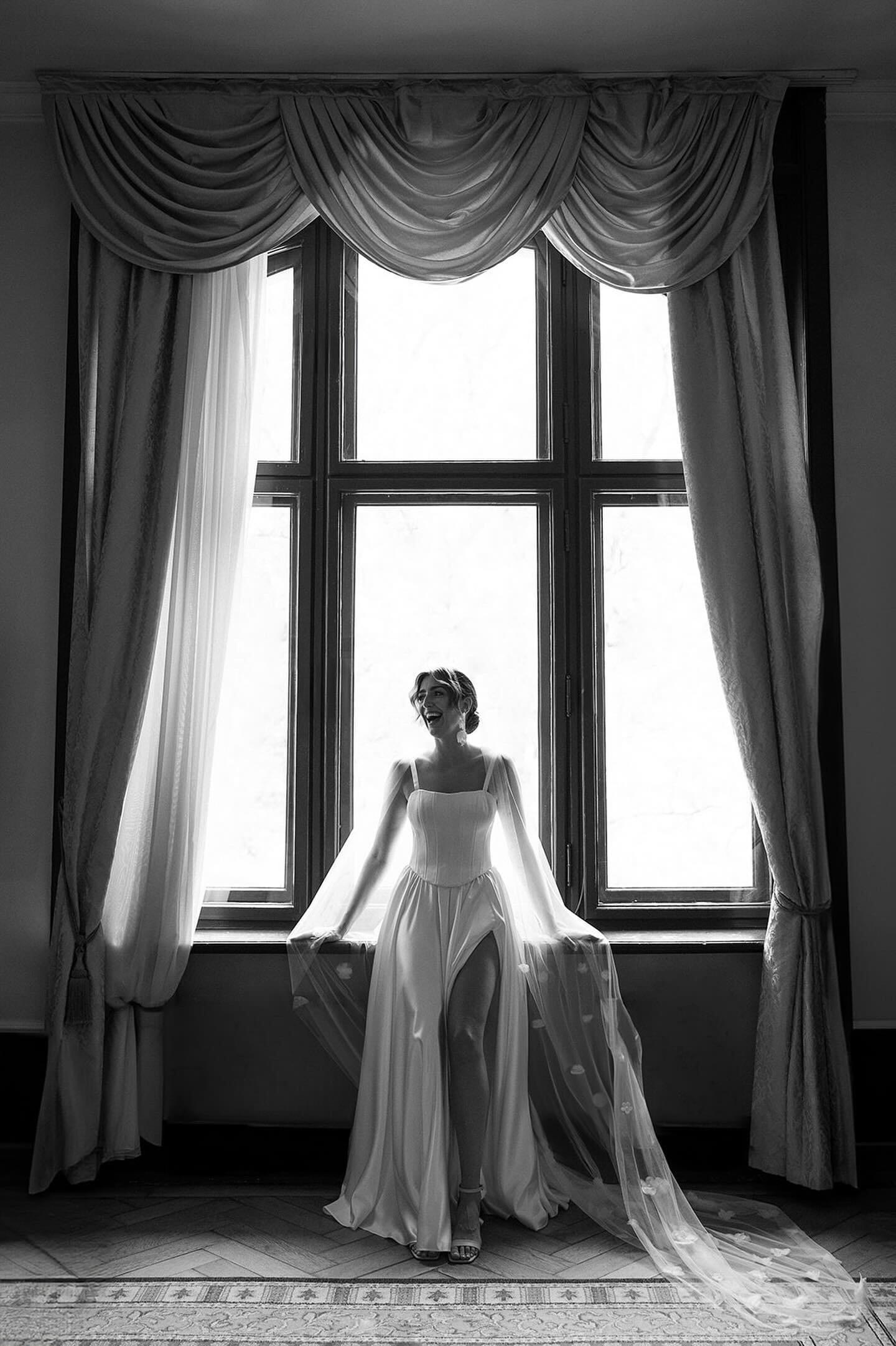 Makeup fryzury kolor logo